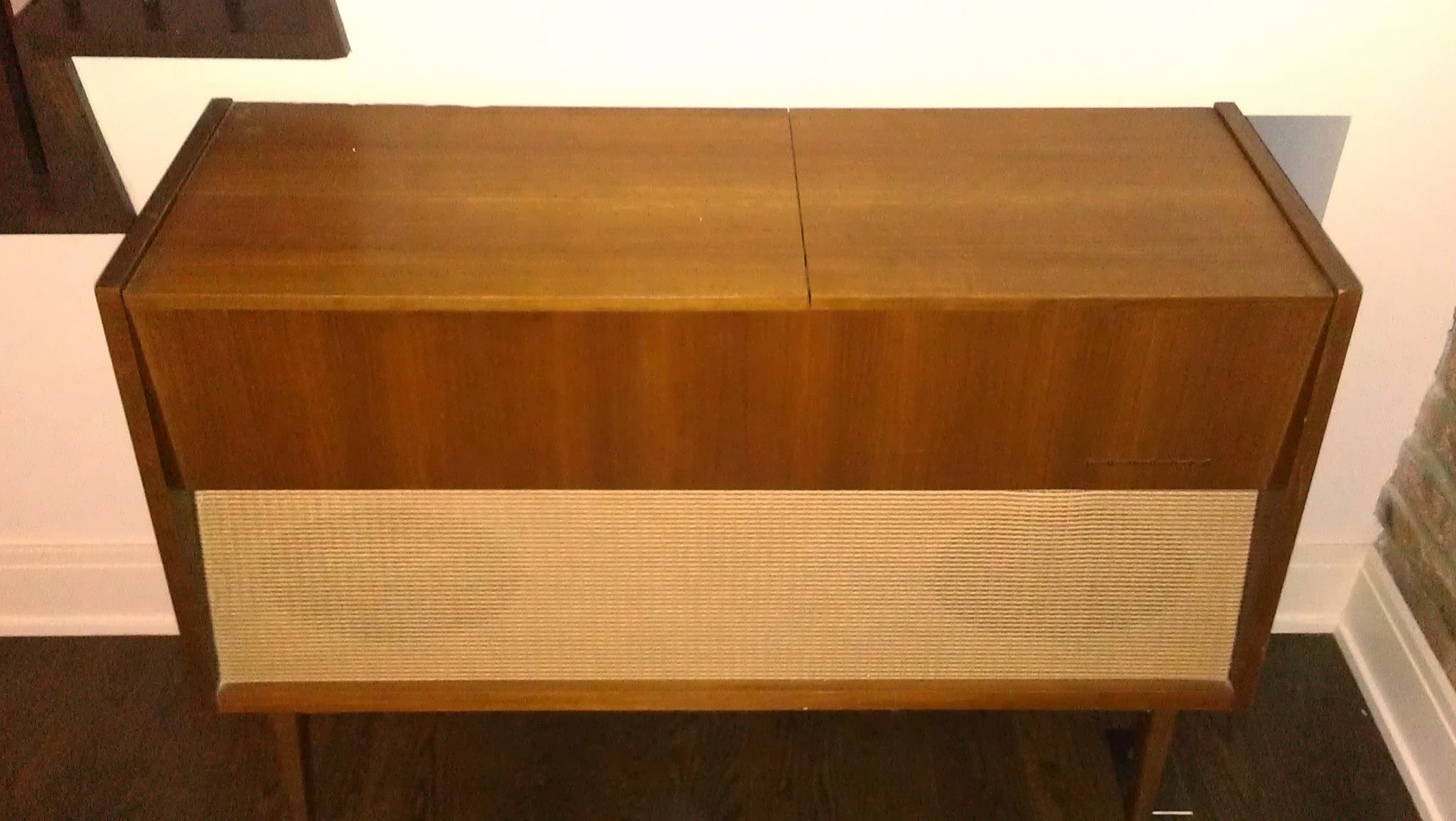 Original Grundig SO 302 Stereo Console