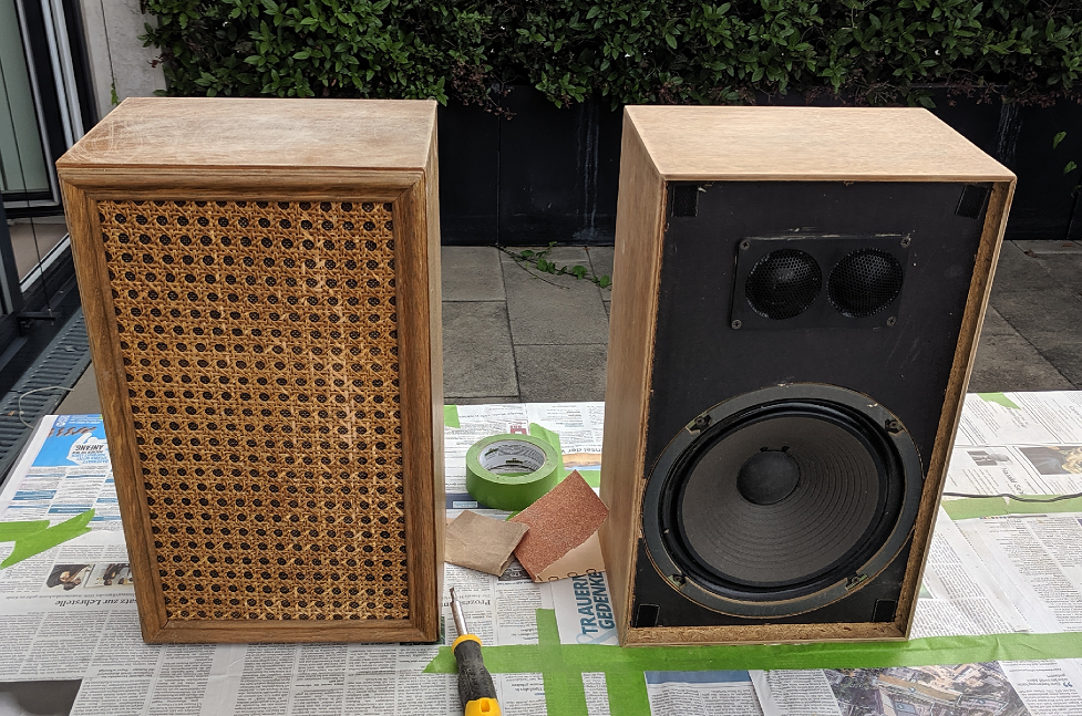 HiFi Speakers in a sanded condition